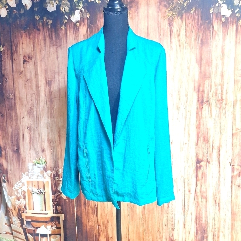 NWT Chico's dark green moto jacket size 2